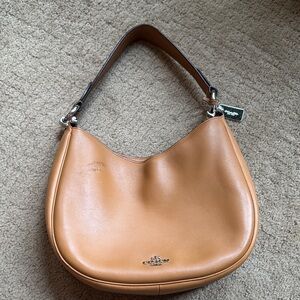 Coach Caramel Tan Leather Shoulder Hobo Bag